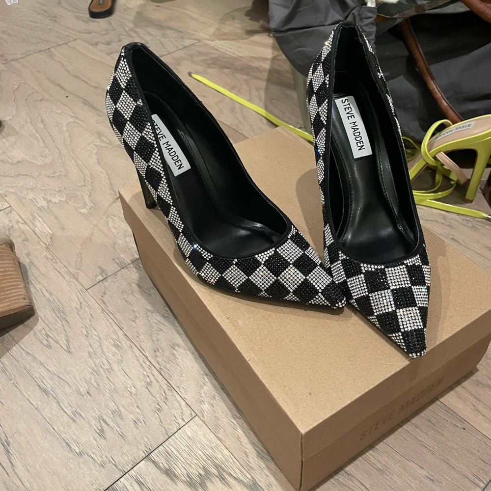 Steve Madden heels